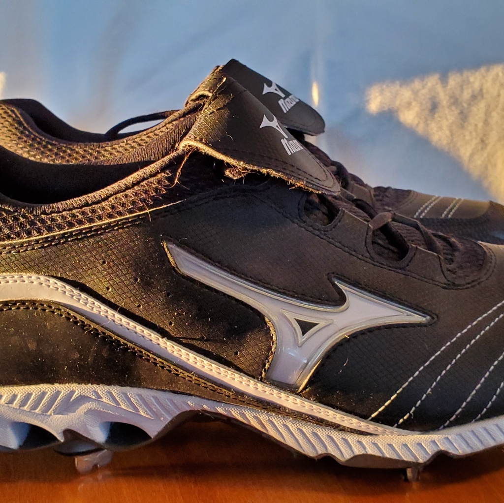 Womans Mizuno Softball Cleats Swift G2 Switch Womans Mizuno Softball Cleats Swift G2 Switch